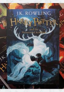 Книга Harry Potter and the Prisoner of Azkaban Книга Harry Potter and the Prisoner of Azkaban